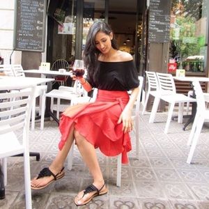 Meet your Posher, Divya